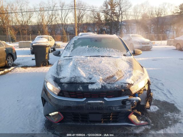 3KPF54AD7NE504872 KIA Forte Gt-line