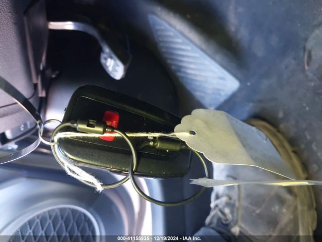 JTDKAMFU5N3189130 Toyota Prius Le