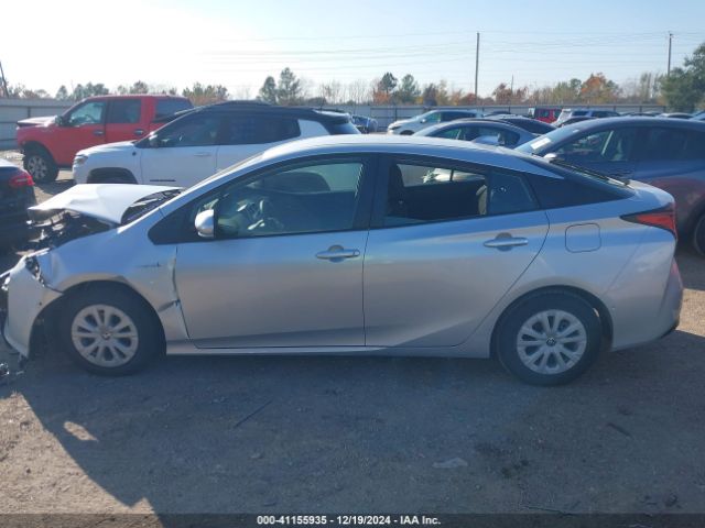JTDKAMFU5N3189130 Toyota Prius Le