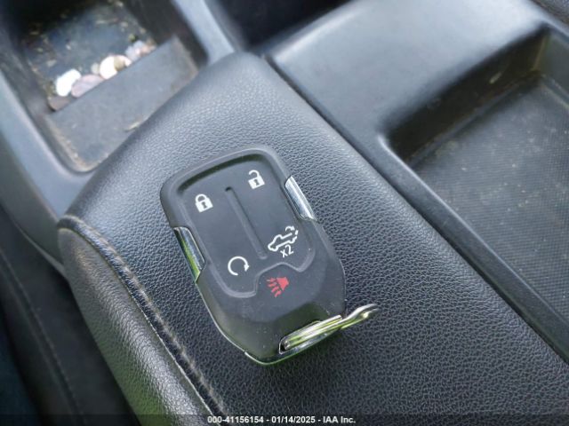 1GCPYDEK9KZ387882 Chevrolet Silverado 1500 Lt