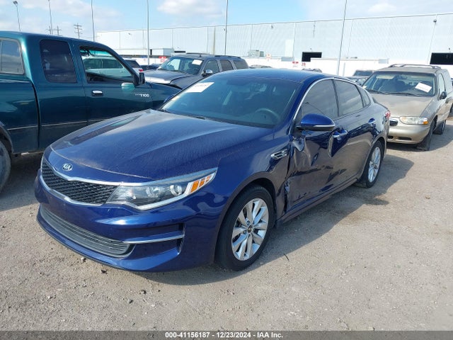 KIA Optima Lx 2017 5XXGT4L35HG140610 Image 2