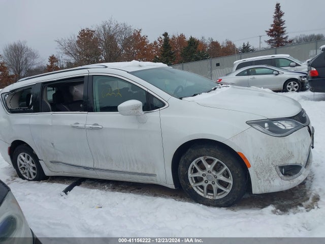 Chrysler Pacifica Touring L 2020 2C4RC1BG1LR134332 Image 13