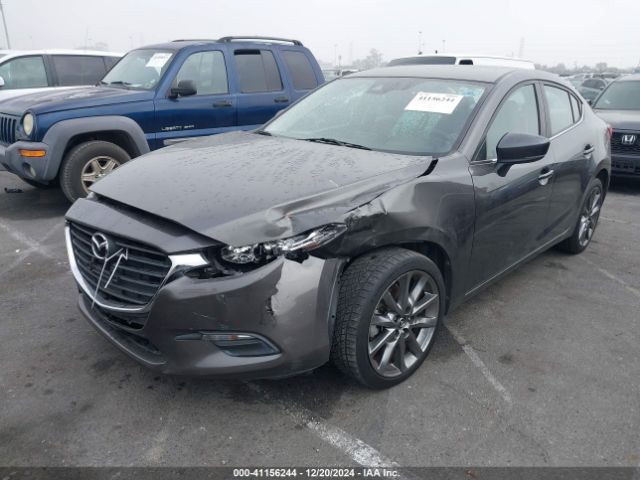 3MZBN1V35JM176539 Mazda Mazda3 Touring