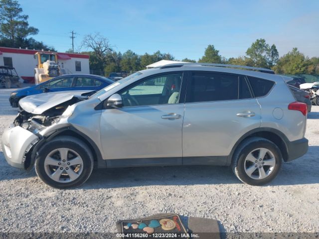 2T3WFREVXEW113233 Toyota Rav4 Xle
