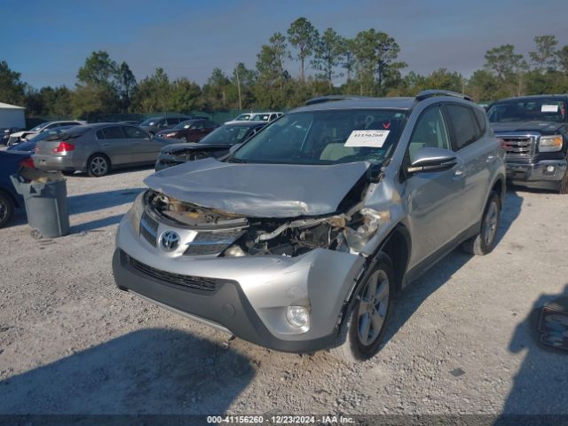 2T3WFREVXEW113233 Toyota Rav4 Xle