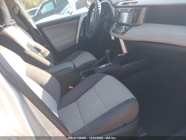 2T3WFREVXEW113233 Toyota Rav4 Xle