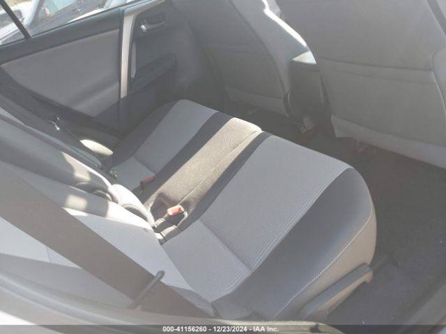 2T3WFREVXEW113233 Toyota Rav4 Xle