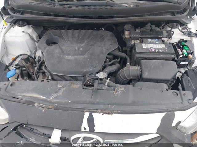 KMHCT5AE8HU334353 Hyundai ACCENT SE