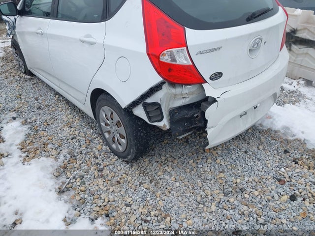 KMHCT5AE8HU334353 Hyundai ACCENT SE