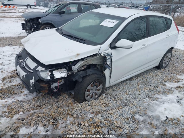 KMHCT5AE8HU334353 Hyundai ACCENT SE