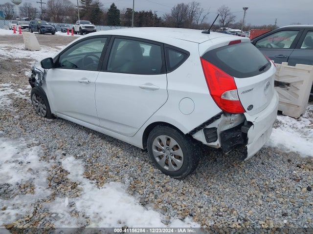 KMHCT5AE8HU334353 Hyundai ACCENT SE
