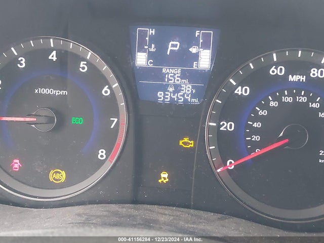 KMHCT5AE8HU334353 Hyundai ACCENT SE