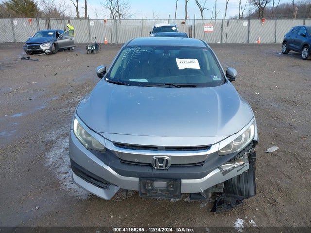 Honda Civic Lx 2017 2HGFC2F50HH569018 Image 12