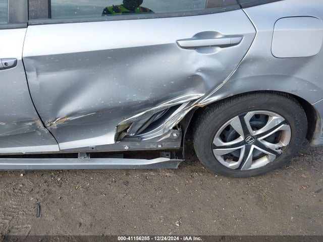 Honda Civic Lx 2017 2HGFC2F50HH569018 Image 17