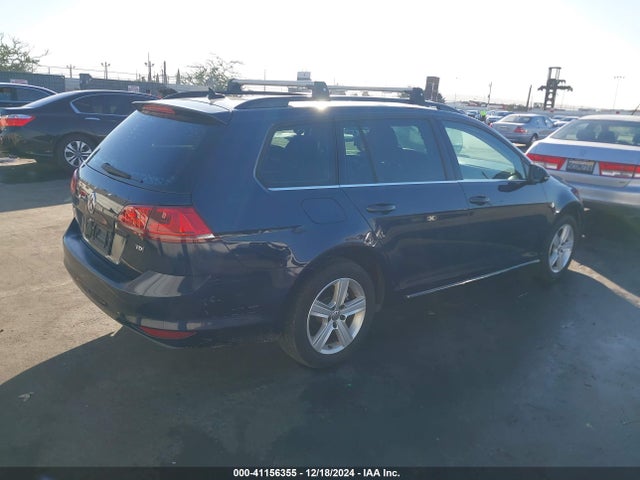 3VWCA7AU9FM509947 Volkswagen Golf Sportwagen Tdi S 4-door
