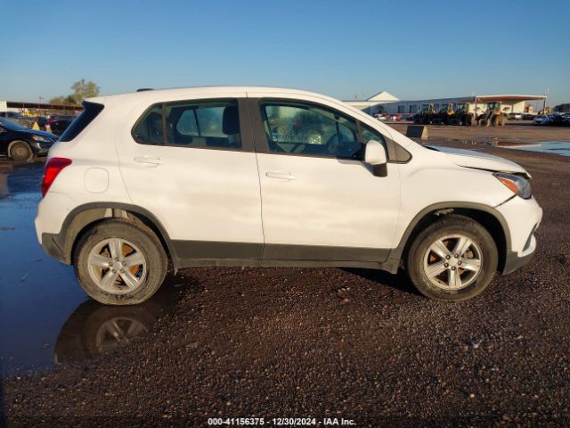 3GNCJNSB9HL202251 Chevrolet TRAX LS