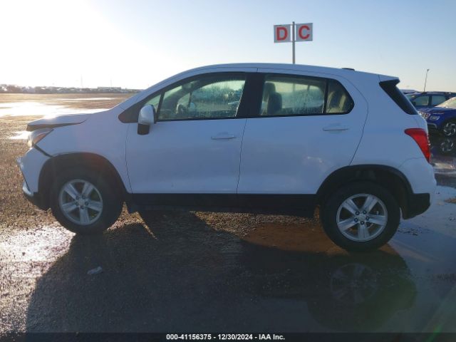 3GNCJNSB9HL202251 Chevrolet TRAX LS