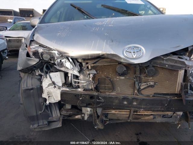5TDYZ3DC6HS828707 Toyota Sienna Xle/limited