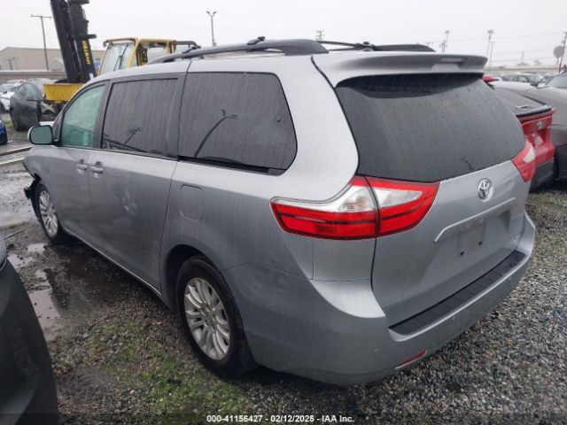 5TDYZ3DC6HS828707 Toyota Sienna Xle/limited