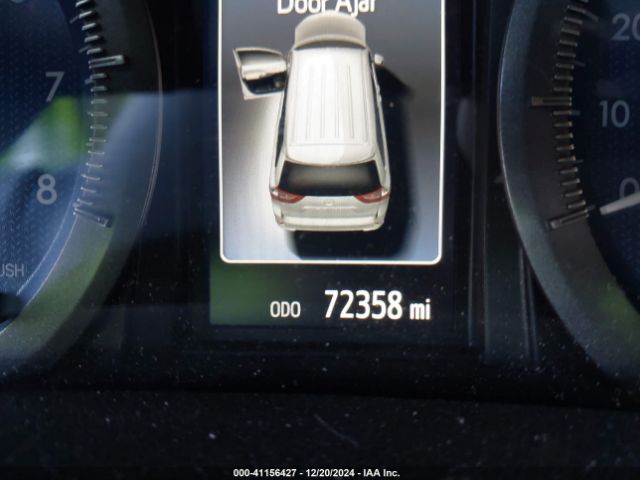 5TDYZ3DC6HS828707 Toyota Sienna Xle/limited