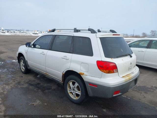 2004 MITSUBISHI OUTLANDER JA4LZ31F14U065827 Photo 2