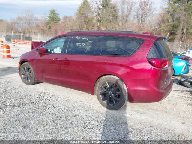 2020 CHRYSLER PACIFICA 2C4RC1BG6LR239710 Photo 2