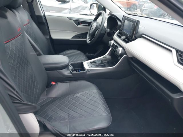 2T3P1RFV2NW276539 Toyota Rav4 Xle