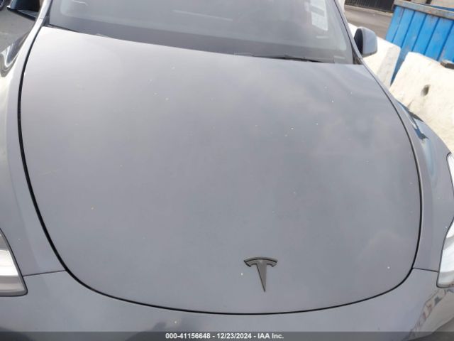 7SAYGDEE2NF392307 Tesla Model Y Long Range Dual Motor All-wheel Drive