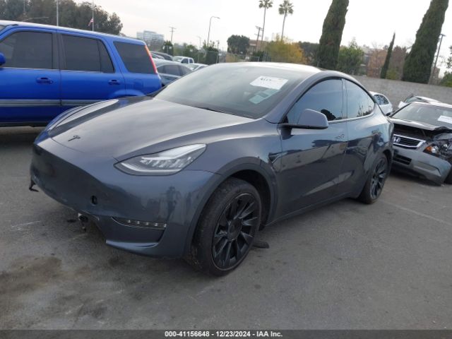 7SAYGDEE2NF392307 Tesla Model Y Long Range Dual Motor All-wheel Drive