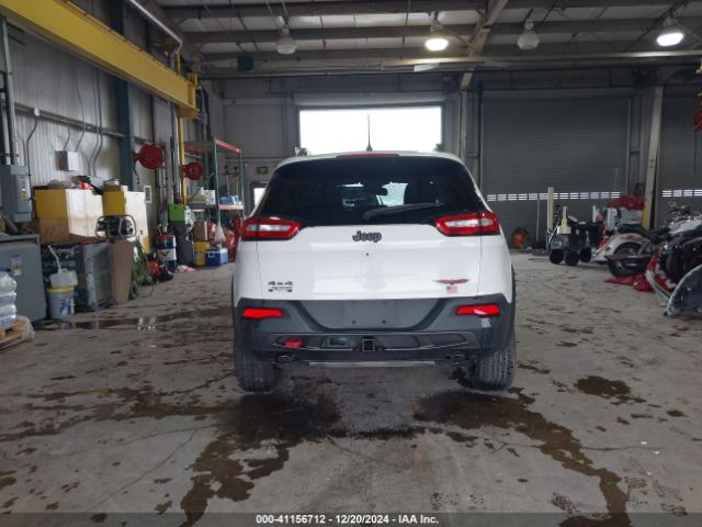 1C4PJMBS6GW242123 Jeep Cherokee Trailhawk