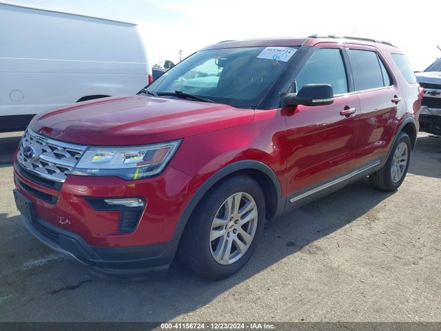 Ford EXPLORER XLT 2019 1FM5K7D8XKGB08768 Image 2