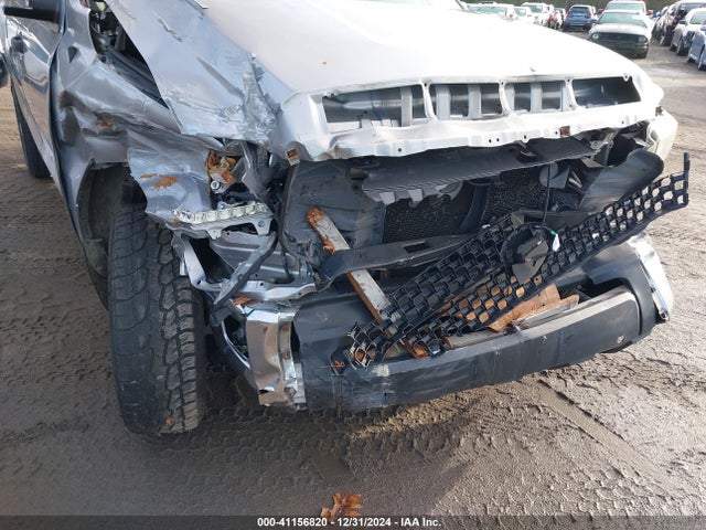 5TFUM5F18JX077971 Toyota Tundra Sr5 4.6l V8
