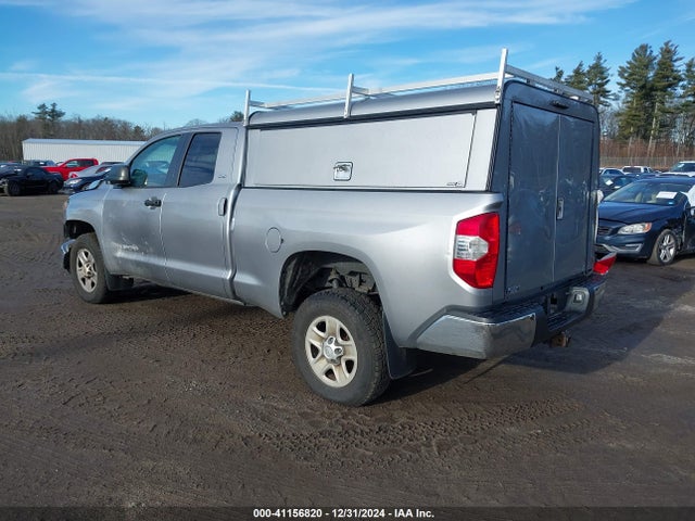 5TFUM5F18JX077971 Toyota Tundra Sr5 4.6l V8
