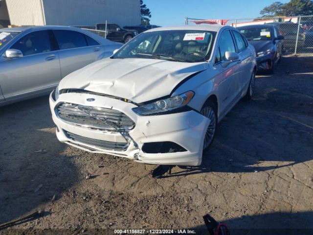 3FA6P0RU5ER261388 Ford Fusion Hybrid Titanium