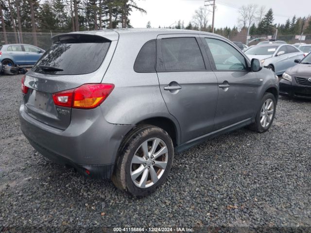 4A4AP3AU2FE047022 Mitsubishi Outlander Sport Es