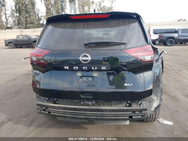 JN8BT3BA6PW405346 Nissan Rogue Sv Fwd
