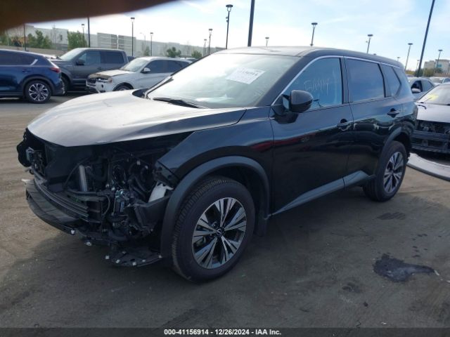 JN8BT3BA6PW405346 Nissan Rogue Sv Fwd