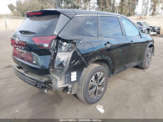 JN8BT3BA6PW405346 Nissan Rogue Sv Fwd