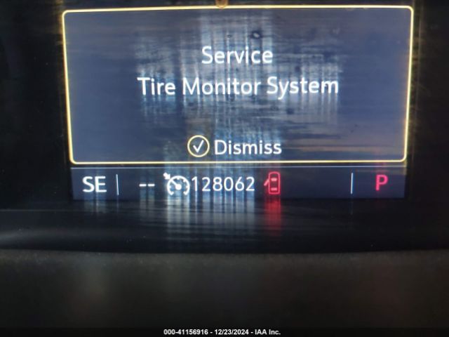 1GCRWCED6KZ179937 Chevrolet Silverado 1500 Lt