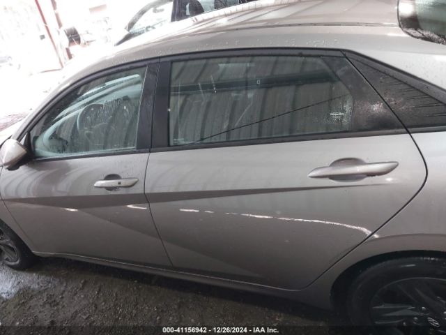 KMHLM4AG7PU467659 Hyundai ELANTRA SEL