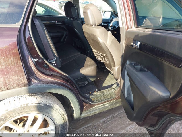KIA SORENTO LX 2014 5XYKTCA67EG479071 Image 8