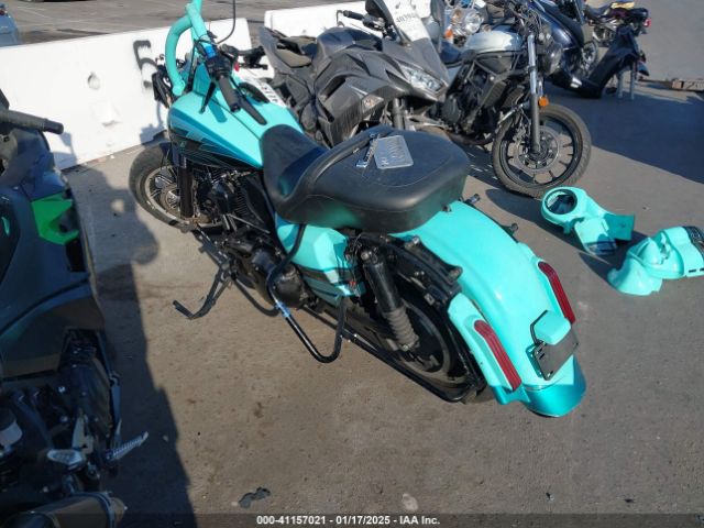 2011 HARLEY-DAVIDSON FLHXSE2 1HD1PZ810BB957669 Photo 2