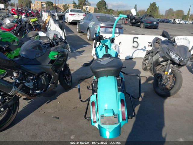 2011 HARLEY-DAVIDSON FLHXSE2 1HD1PZ810BB957669 Photo 5