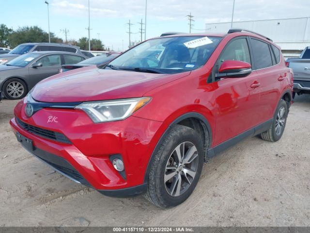 JTMRFREV2HJ152589 Toyota Rav4 Xle