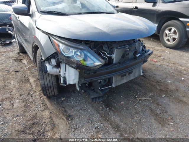 JN1BJ1CP6JW187427 Nissan Rogue Sport S