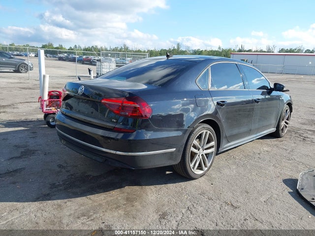 1VWAA7A38JC049172 Volkswagen Passat 2.0t R-line/2.0t S