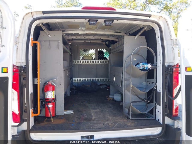 Ford Transit-250 2022 1FTBR2YG7NKA21760 Image 8