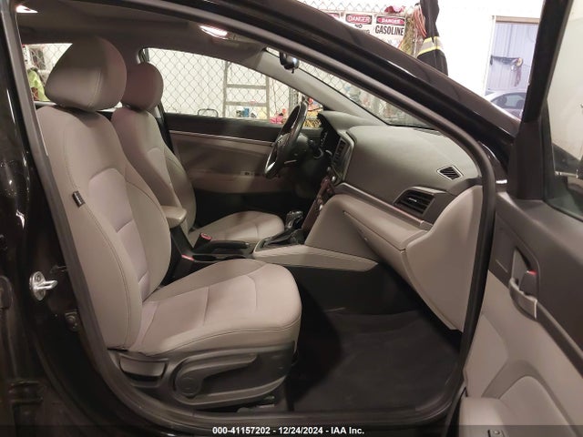 5NPD84LF6KH415380 Hyundai Elantra Value Edition