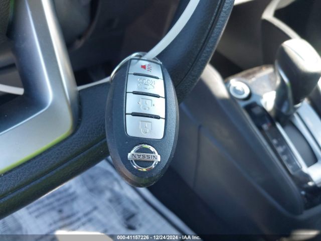 3N1CN8EVXML818512 Nissan Versa Sv Xtronic Cvt