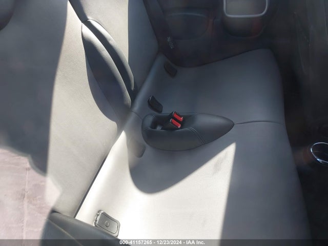 2006 MINI COOPER S WMWRE33596TJ39176 Photo 7